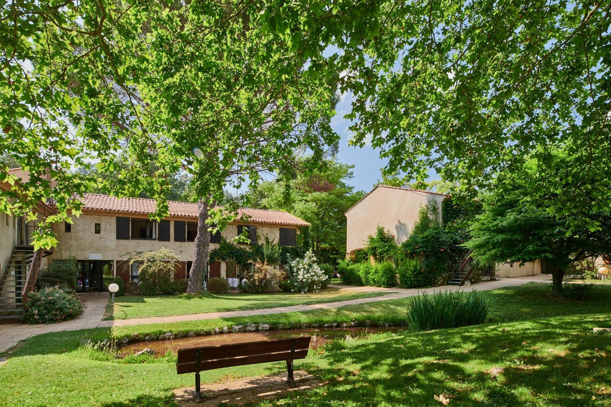 Club Vacances Bleues Domaine De Chateau Laval Gréoux-les-Bains Exteriör bild