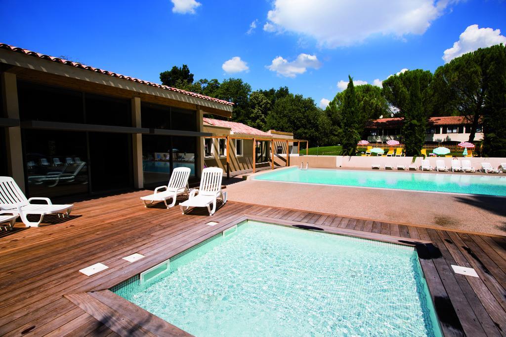 Club Vacances Bleues Domaine De Chateau Laval Gréoux-les-Bains Exteriör bild